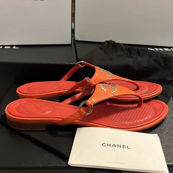 Authentic Chanel logo mules - Picture 6 of 16